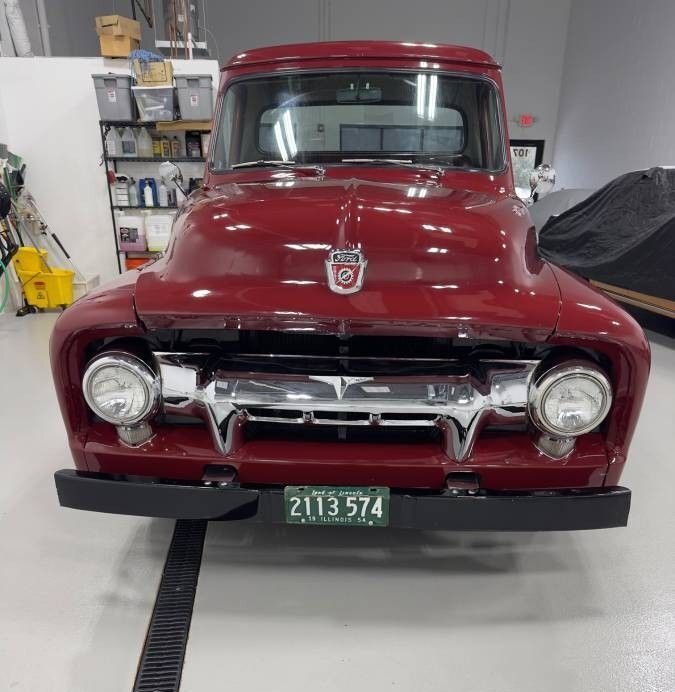 Pickup in Glendale, United States 1 - 18050058
