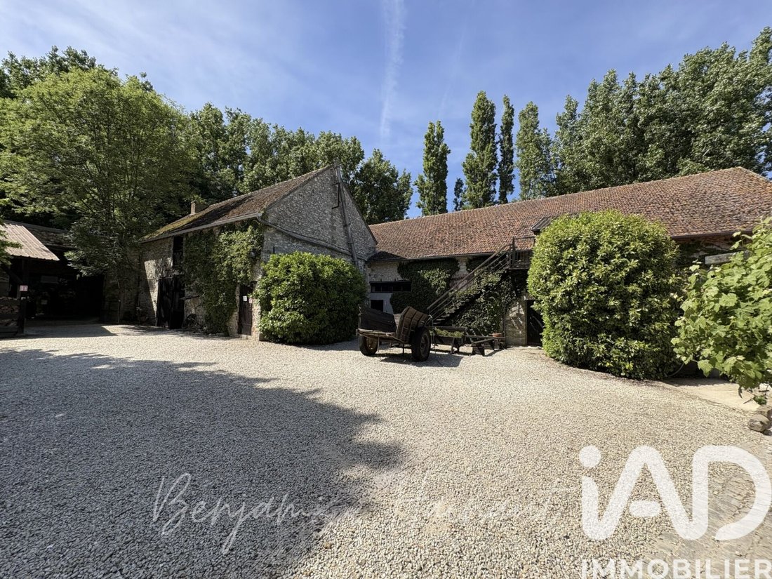 House in Saint-Hilliers, Ile-de-France, France 2 - 18051620