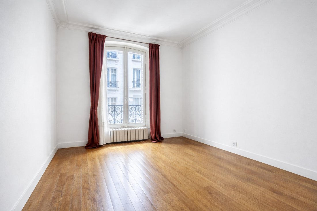 Apartment in République - Saint Ambroise, Paris, Ile-de-France 3 - 18048923