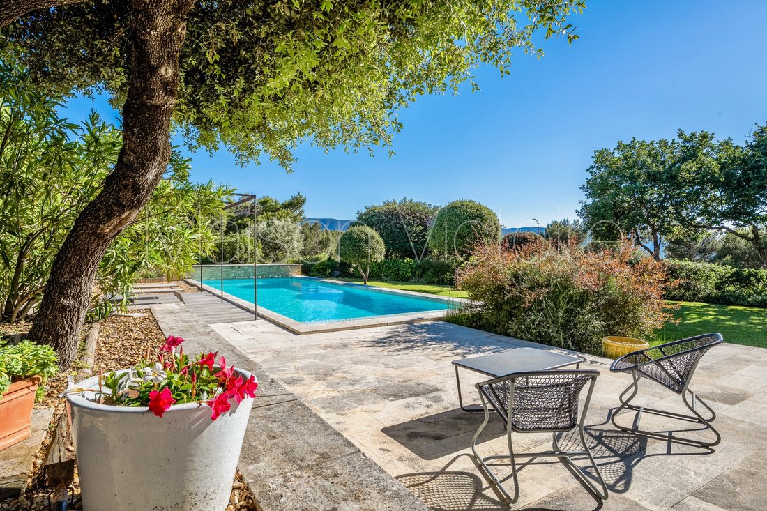 House in Gordes, Provence-Alpes-Côte d'Azur, France 5 - 18048899
