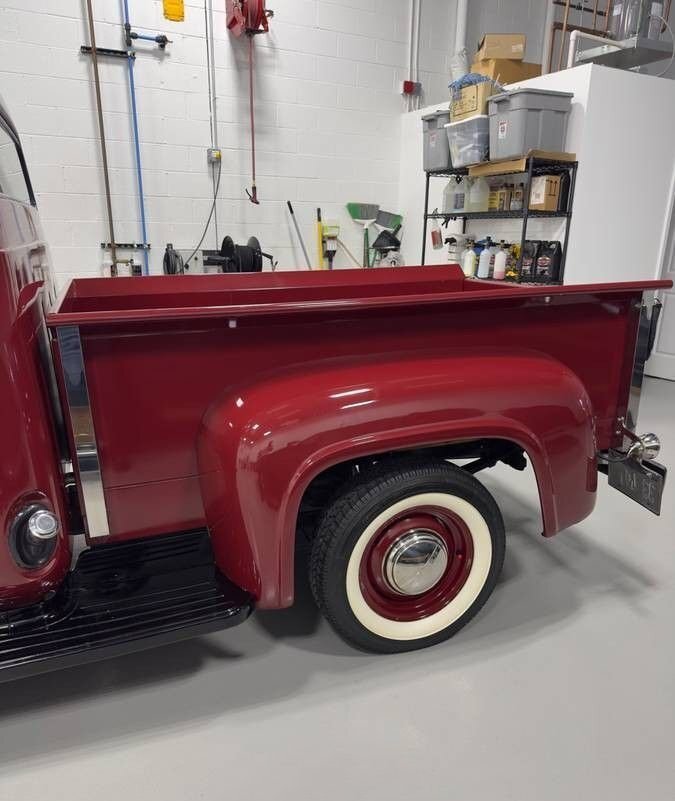 Pickup in Glendale, United States 3 - 18050058