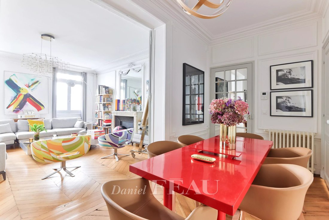 Apartment in Saint Thomas d'Aquin, Paris 7e Arrondissement, Paris 4 - 15783041