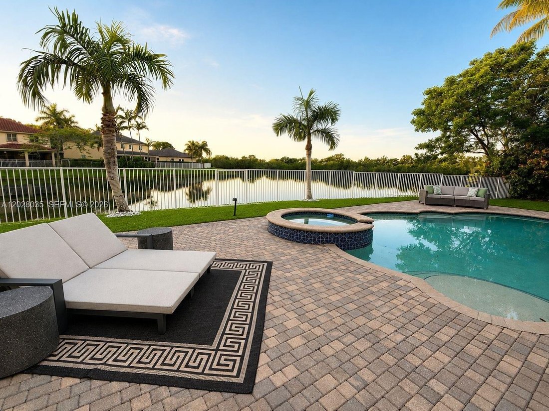 House in Weston, Florida, United States 4 - 18049978