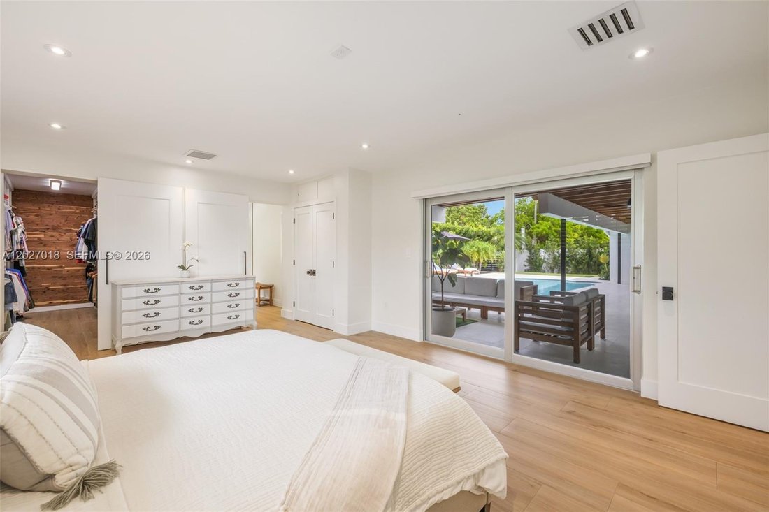 House in Miami, Florida, United States 5 - 18029372