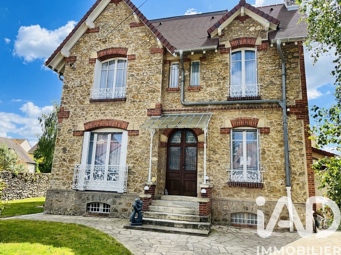 House in Rambouillet, Ile-de-France, France 3 - 18051603