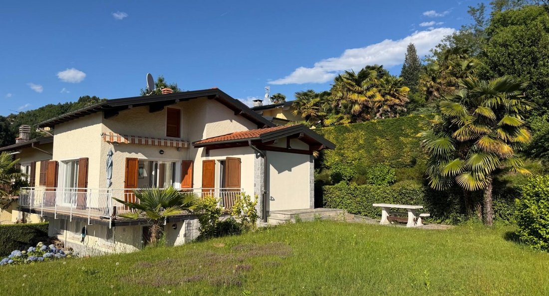 House in Bedero, Lombardy, Italy 1 - 17382946