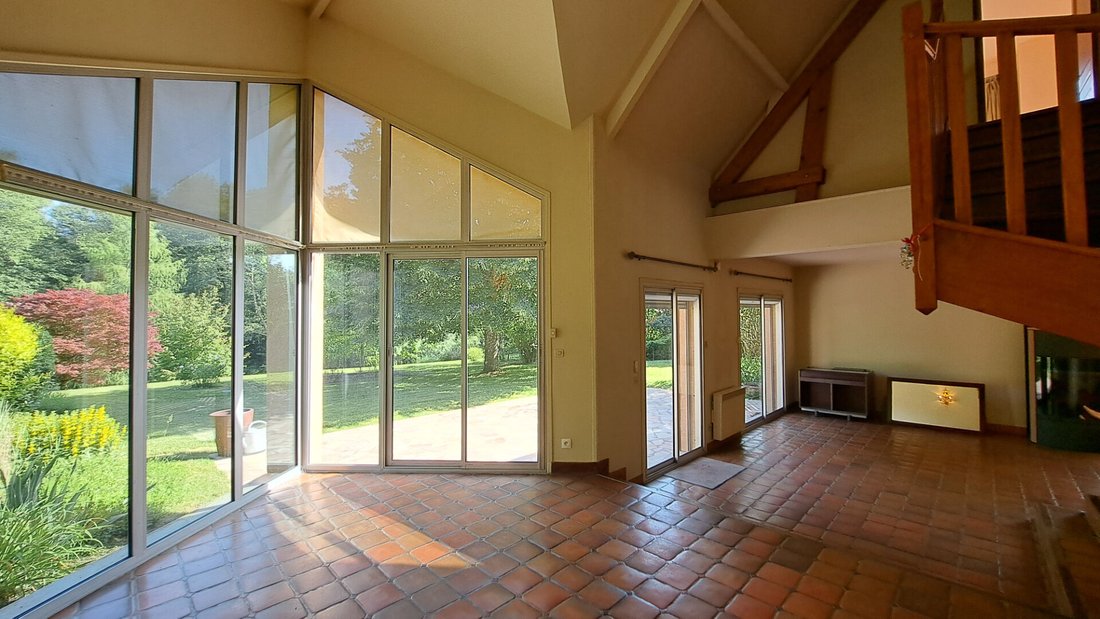 Villa in Levis-Saint-Nom, Ile-de-France, France 4 - 18047455