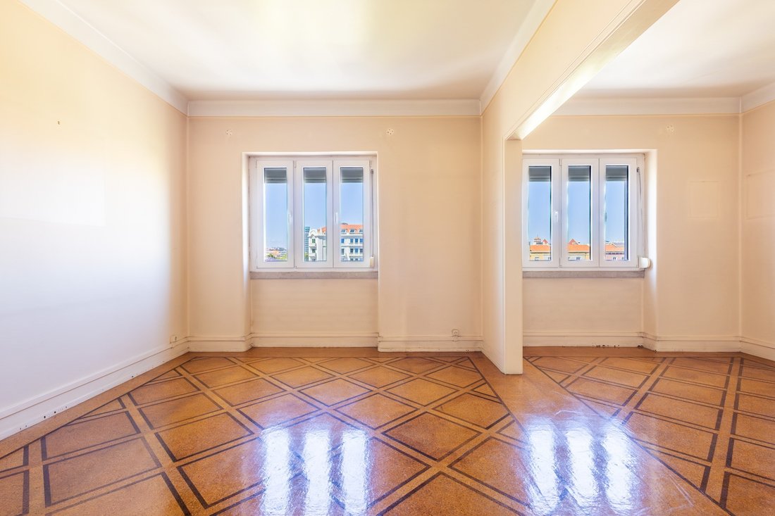 Apartment in Arroios, Lisbon, Portugal 1 - 18045607