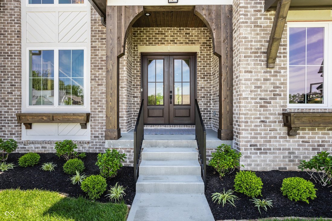 House in Zionsville, Indiana, United States 3 - 18052448
