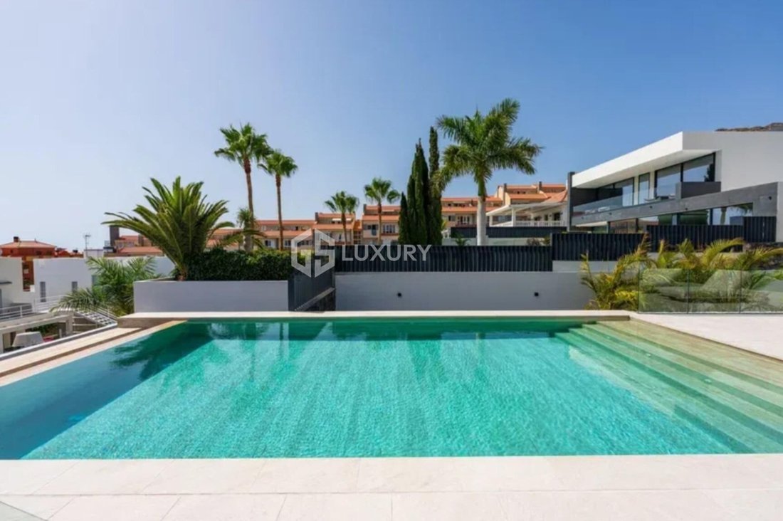 House in Costa Adeje, Adeje, Canary Islands 1 - 18044548