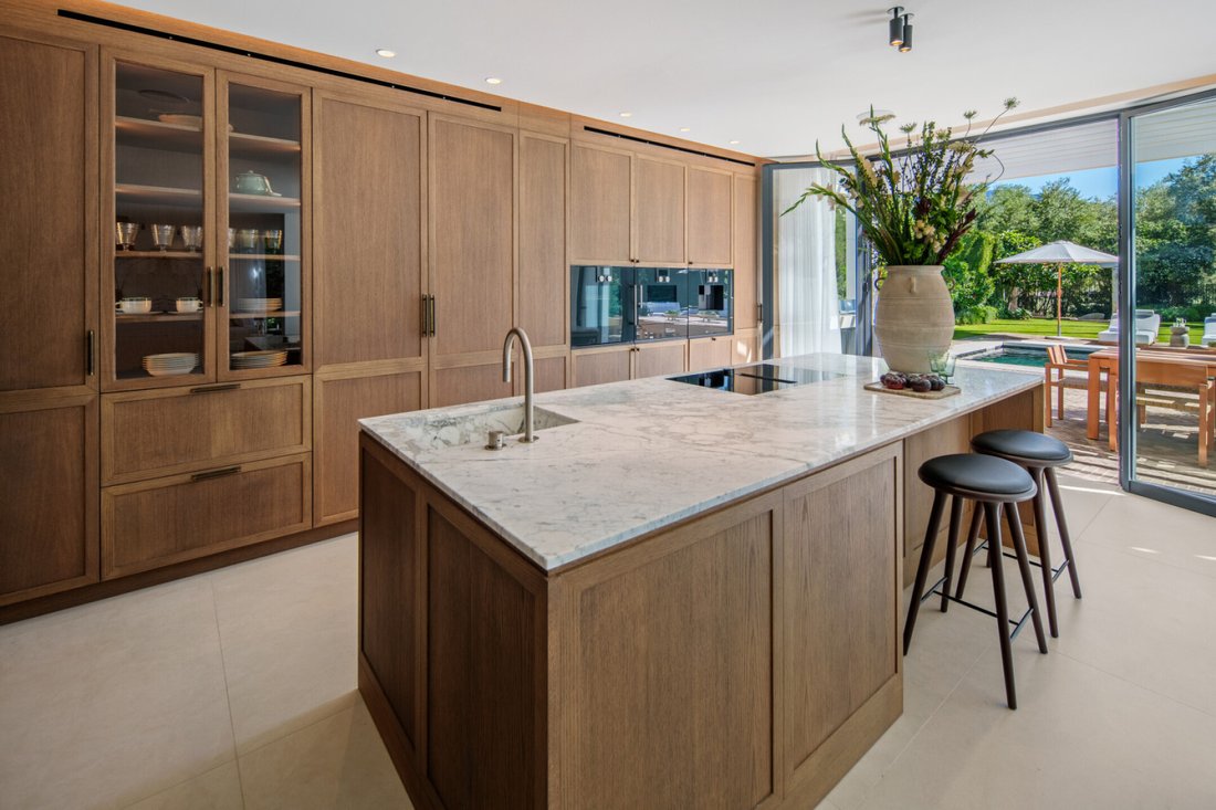 Villa in Marbella, Andalusia, Spain 5 - 18045013