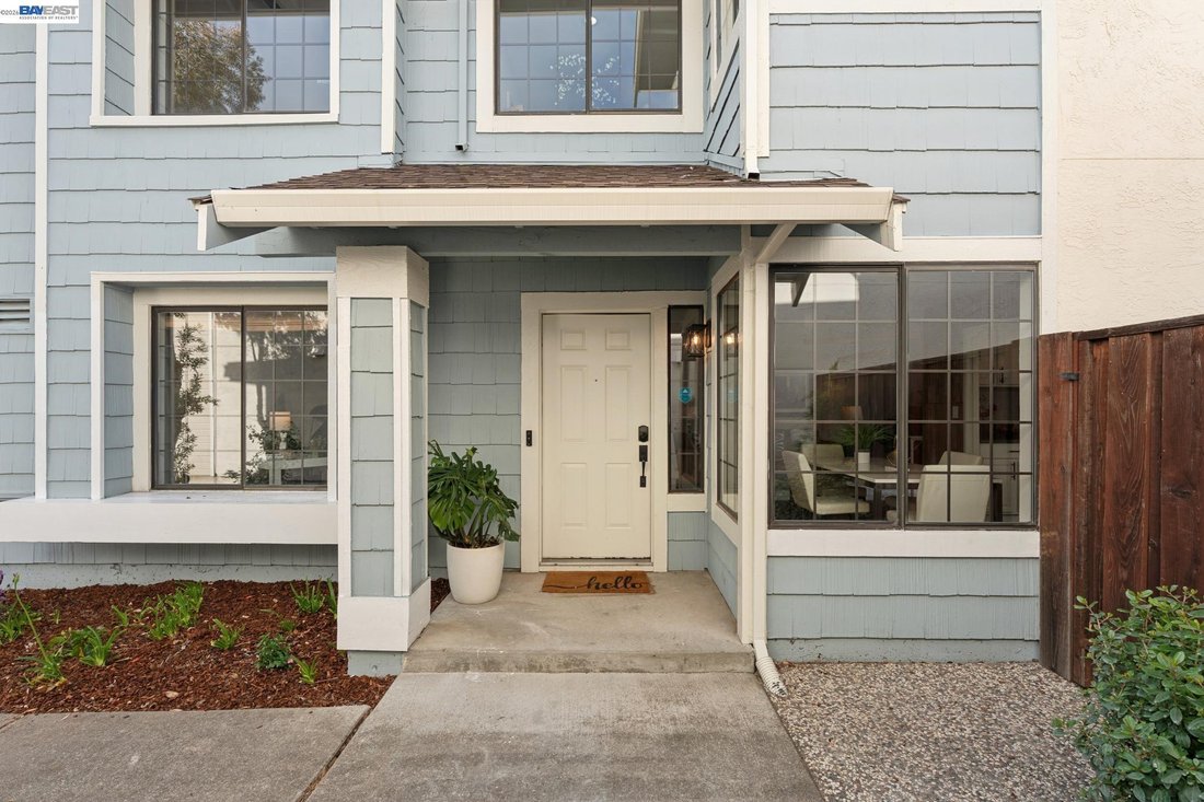 House in Alameda, California, United States 3 - 18048140