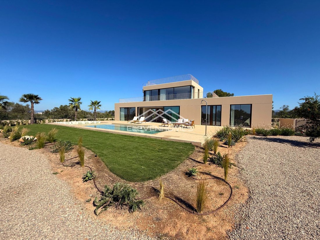 Villa in Palma, Balearic Islands, Spain 1 - 17747439
