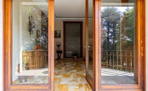 Villa à Bulciago, Lombardie, Italie 1