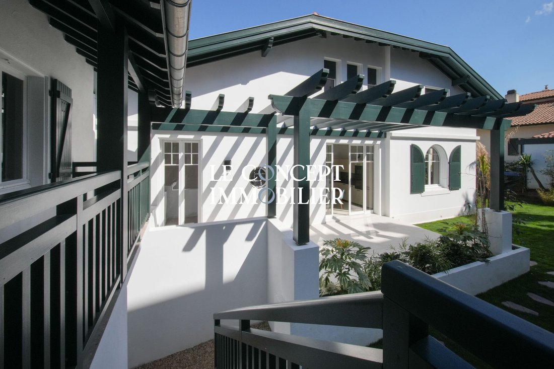 House in Biarritz, Nouvelle-Aquitaine, France 3 - 17766819