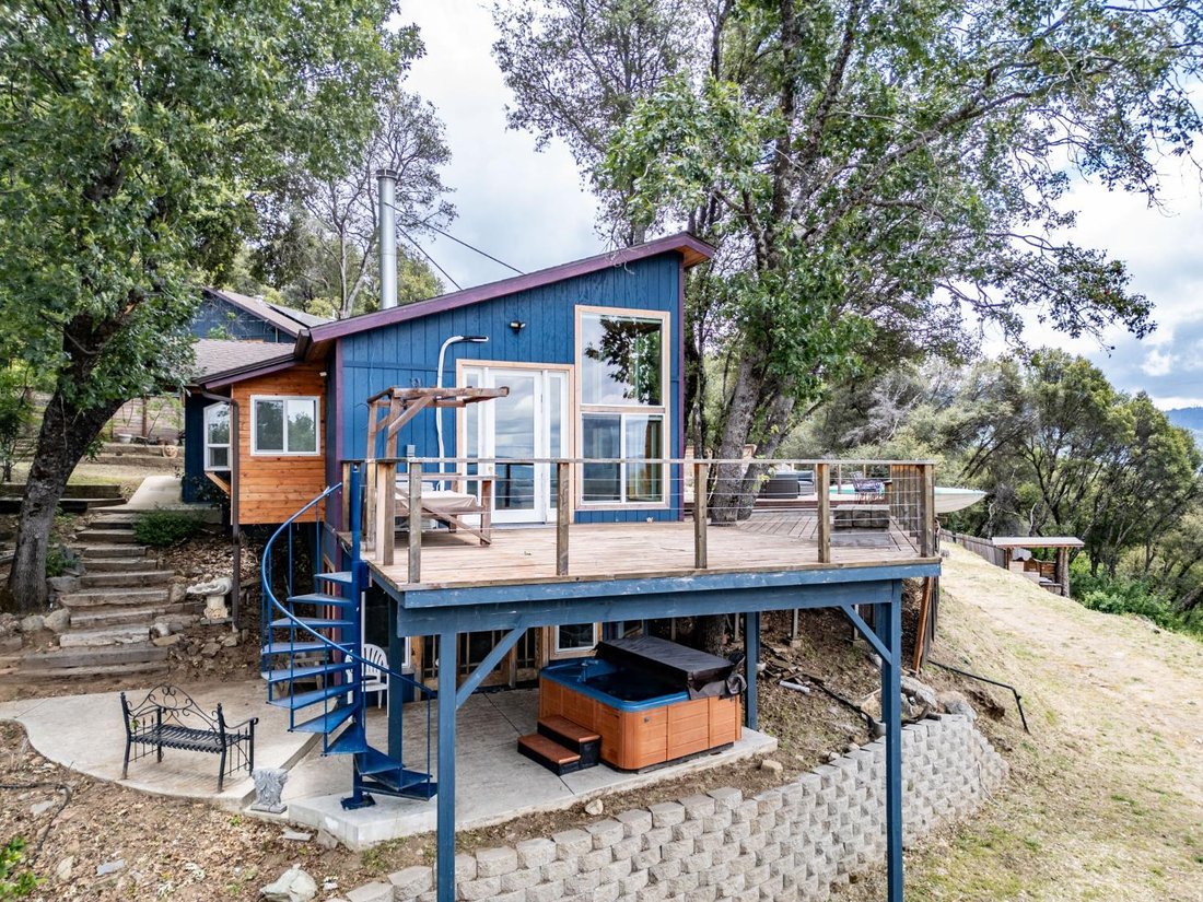 House in Oakhurst, California, United States 5 - 18049861