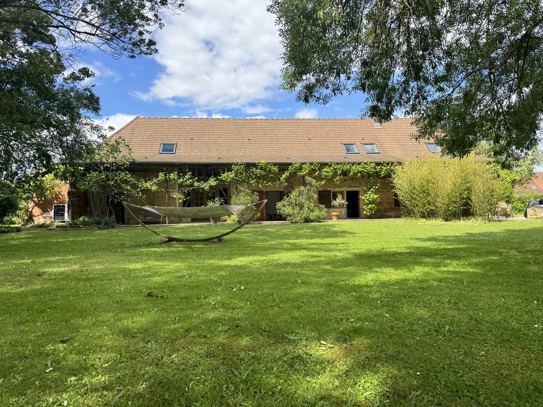 Farm Ranch in Chateaurenaud, Louhans-Châteaurenaud, France 2 - 18047121
