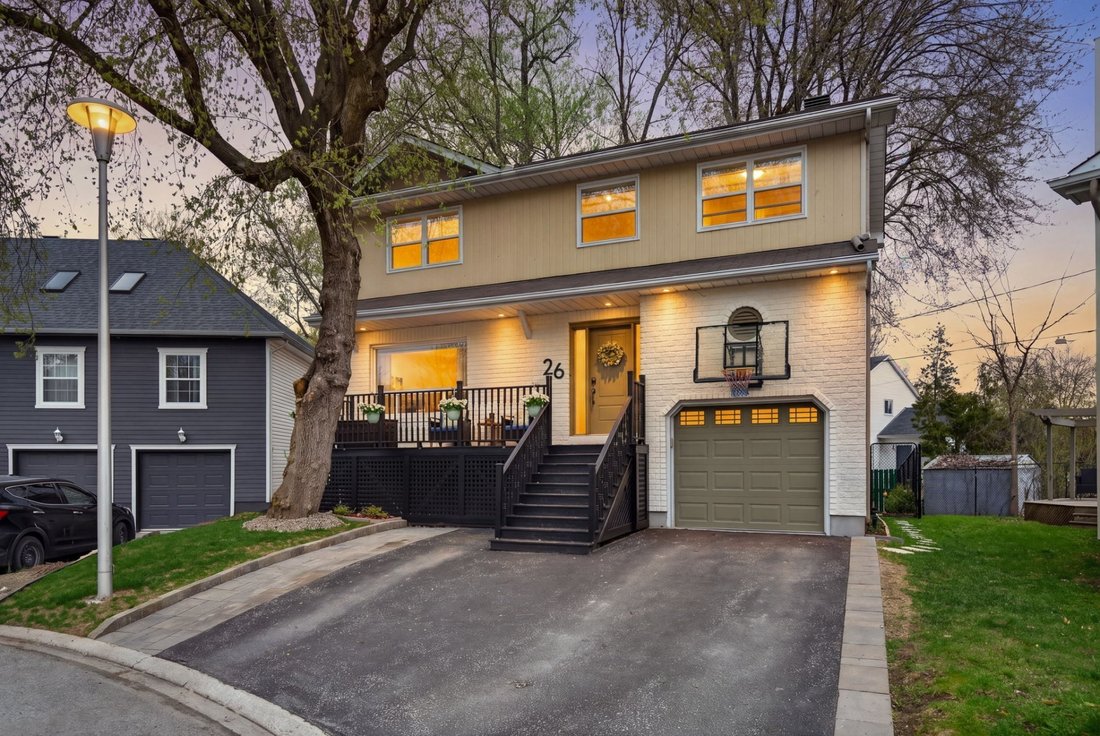 House in Gatineau, Quebec, Canada 1 - 18042552