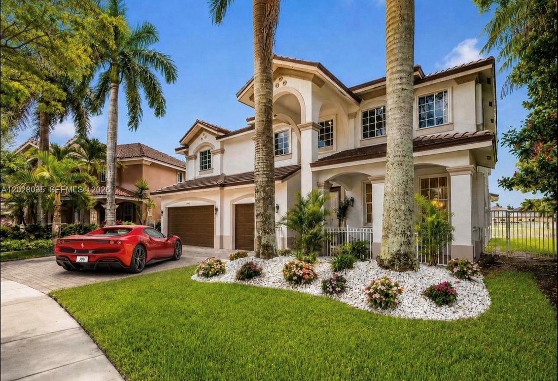 House in Weston, Florida, United States 1 - 18049978