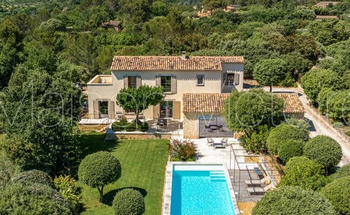 House in Gordes, Provence-Alpes-Côte d'Azur, France 1