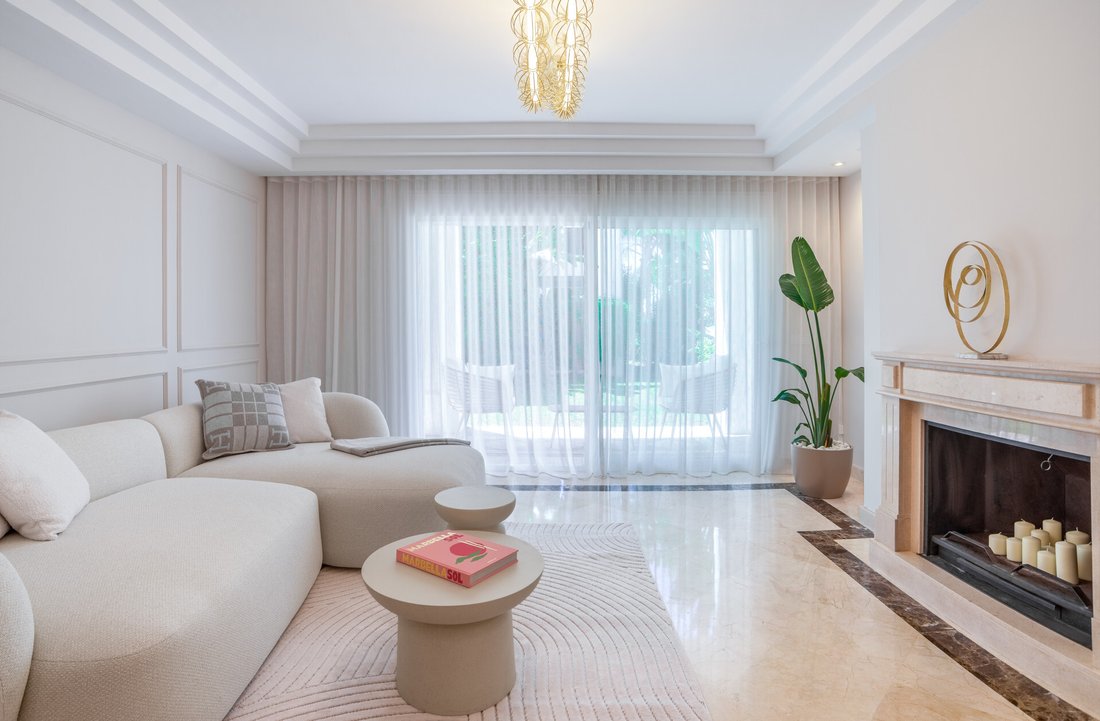 Apartment in Marbella, Andalusia, Spain 5 - 18045057