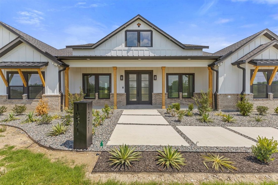House in Ennis, Texas, United States 3 - 18050093