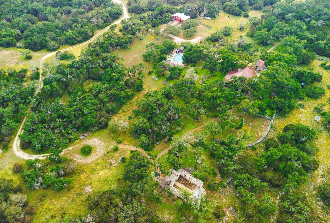 House in Wimberley, Texas, United States 3 - 15759438