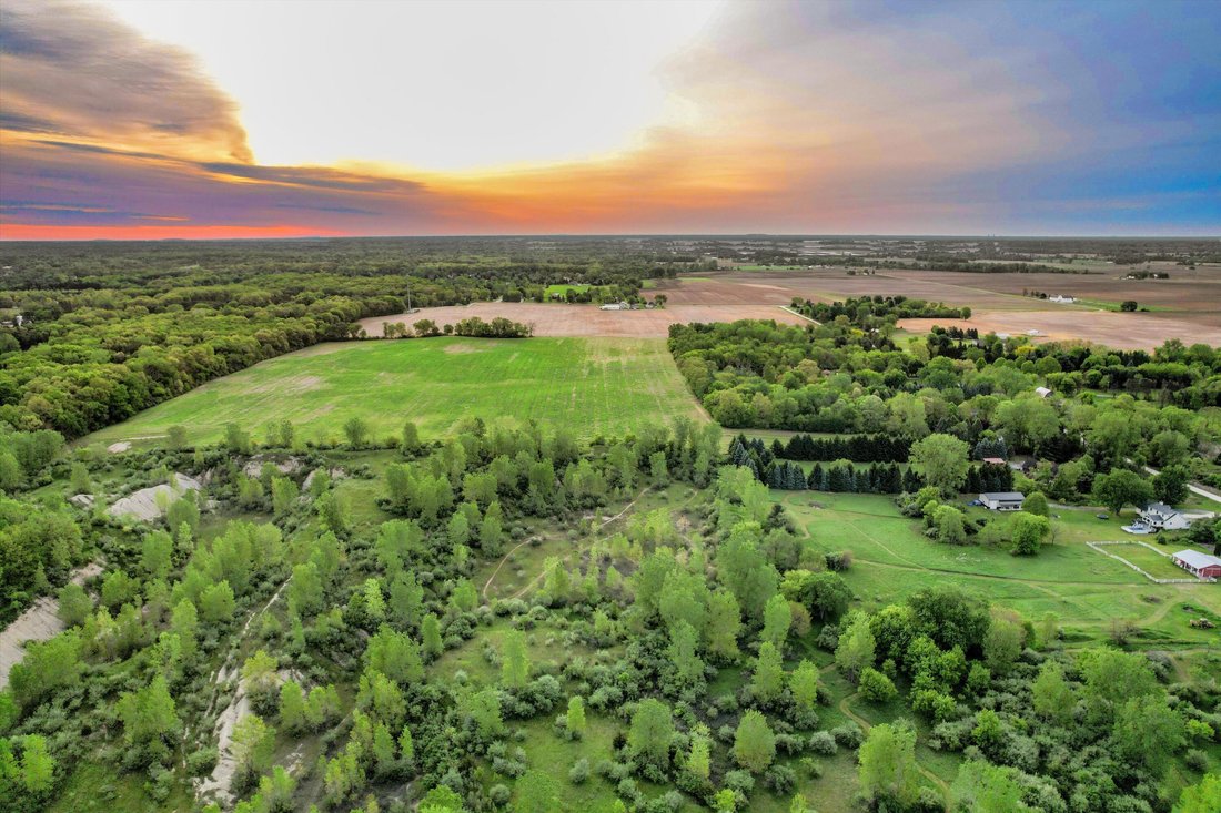 Land in Milan, Michigan, United States 5 - 18042410