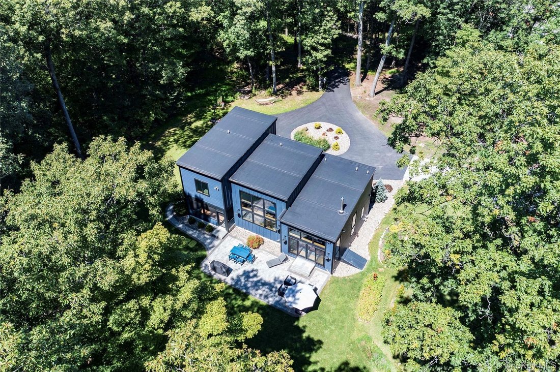 House in Warwick, New York, United States 4 - 16128074