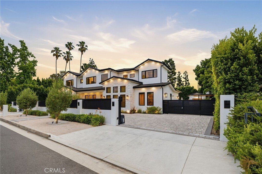 House in Los Angeles, California, United States 2 - 18045209
