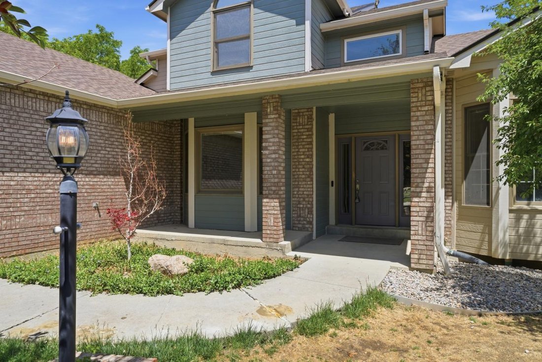 Maison à Loveland, Colorado, États-Unis 3 - 18044814