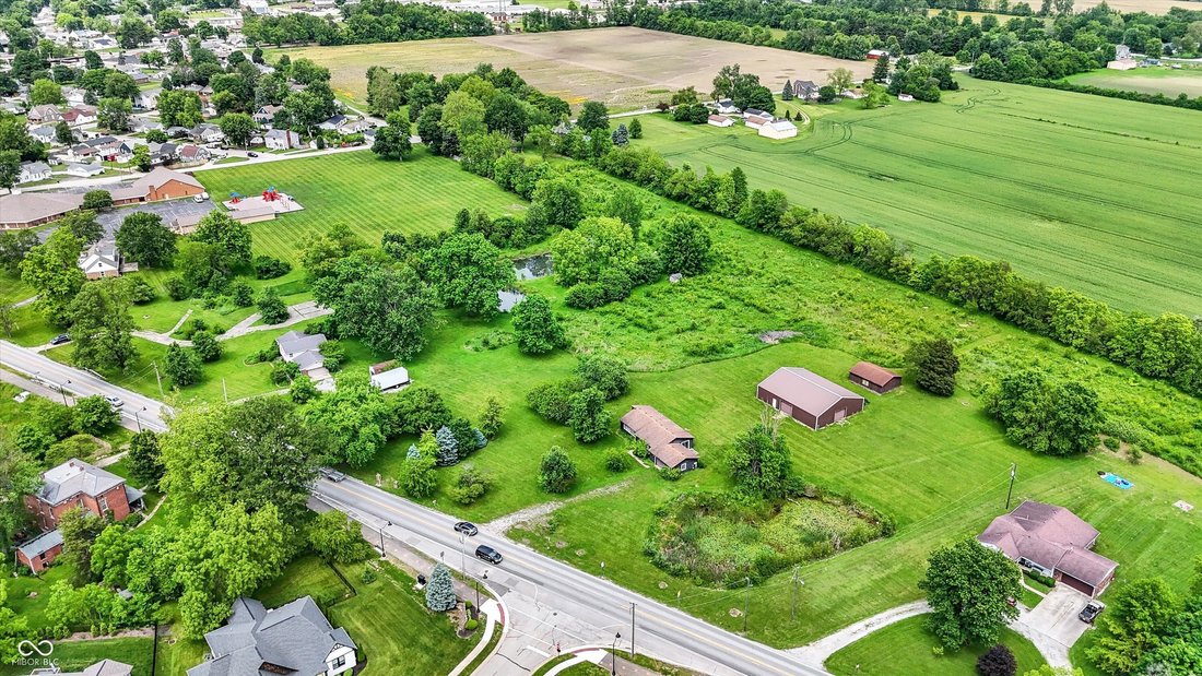 House in Fortville, Indiana, United States 4 - 18052452