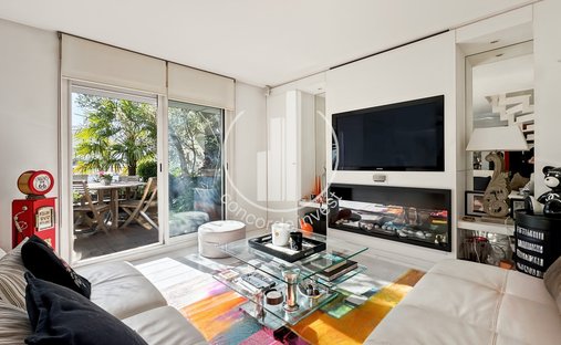 Apartment in Hôtel de Ville, Courbevoie, France 1