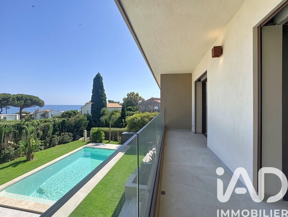 House in Les Issambres, Roquebrune-sur-Argens, France 3 - 18051630