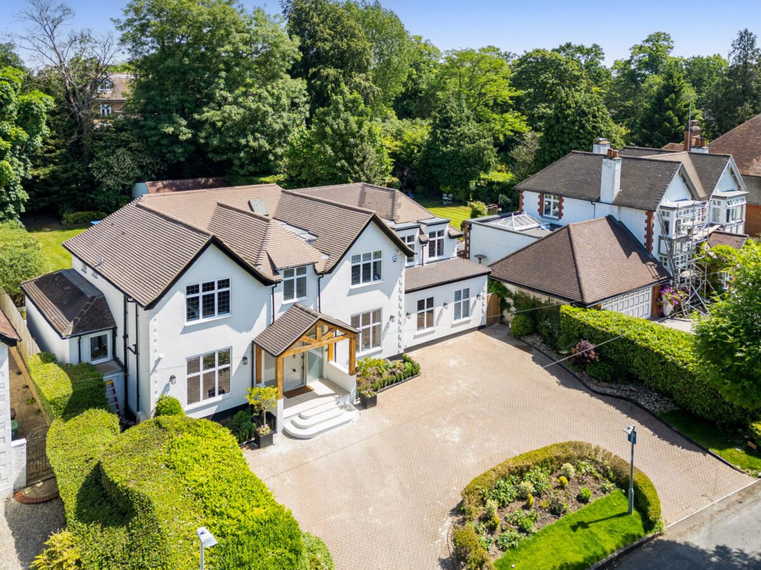 House in Bushey Heath, Hertsmere, England 1 - 18042757