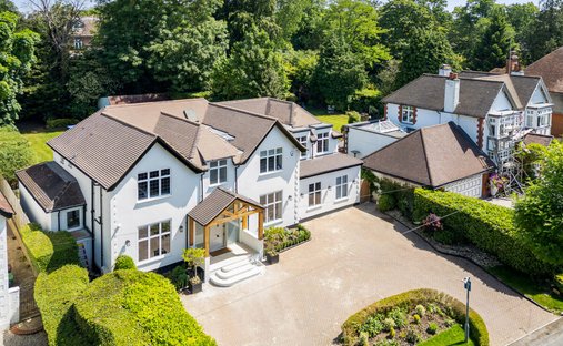 House in Bushey Heath, Hertsmere, England 1