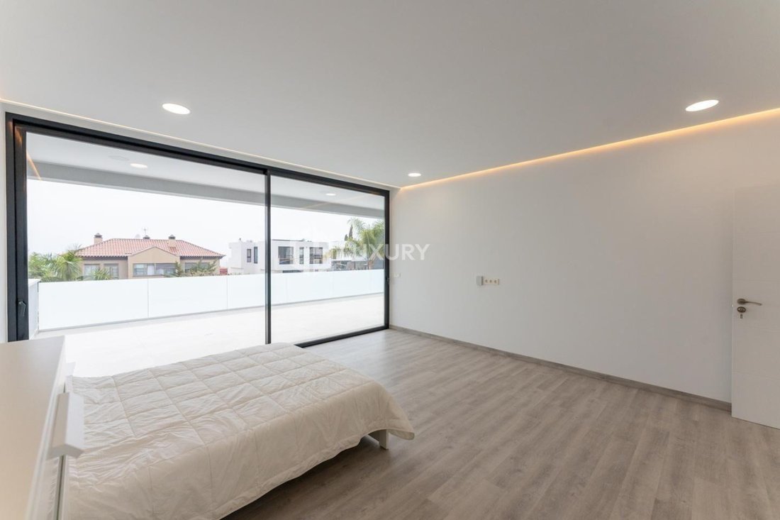 House in Costa Adeje, Adeje, Canary Islands 3 - 18044584