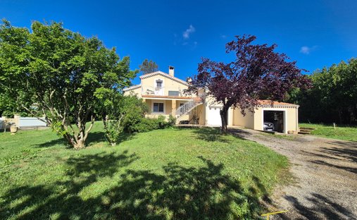 Maison à Ville-Basse, Montélimar, France 1