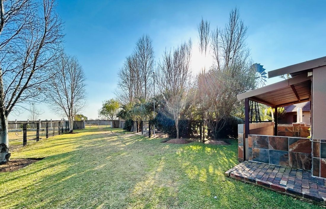 House in Meyerton Ext 6, Vaal Marina, South Africa 2 - 18046657