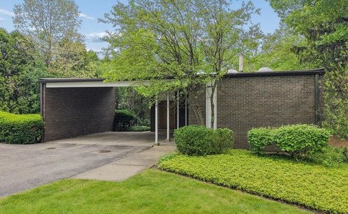 House in Highland Park, Illinois, United States 1