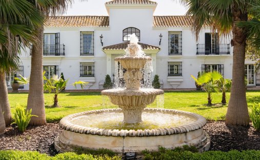 Villa in Marbella, Andalusia, Spain 1