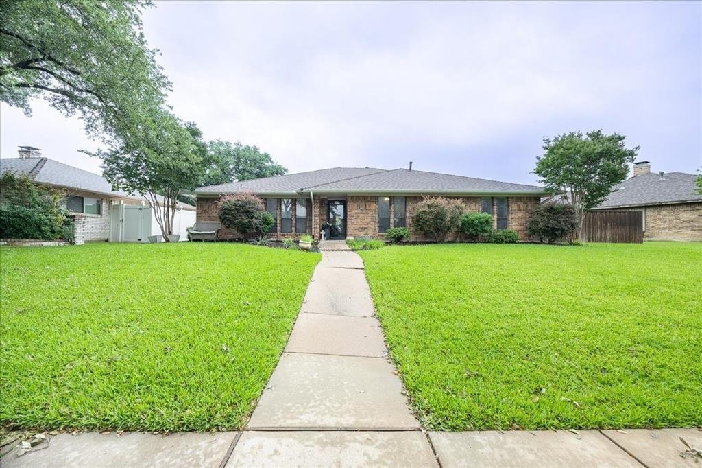House in Carrollton, Texas, United States 2 - 18042102