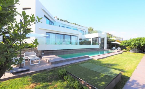 Villa in La Turbie, Provence-Alpes-Côte d'Azur, France 1