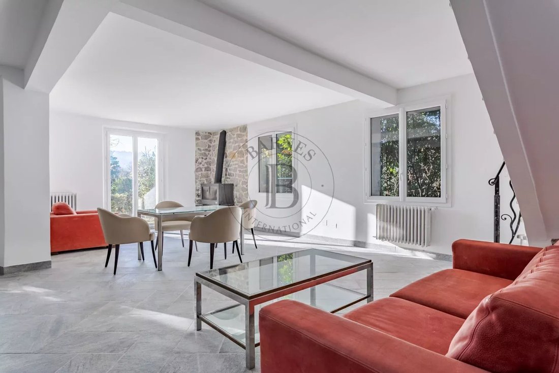 Villa in La Roquette-sur-Siagne, Provence-Alpes-Côte d'Azur, France 4 - 17039153