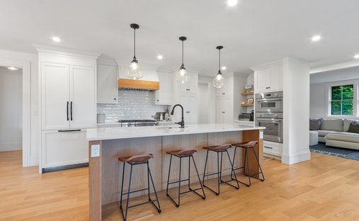 House in Belmont, Massachusetts, United States 1
