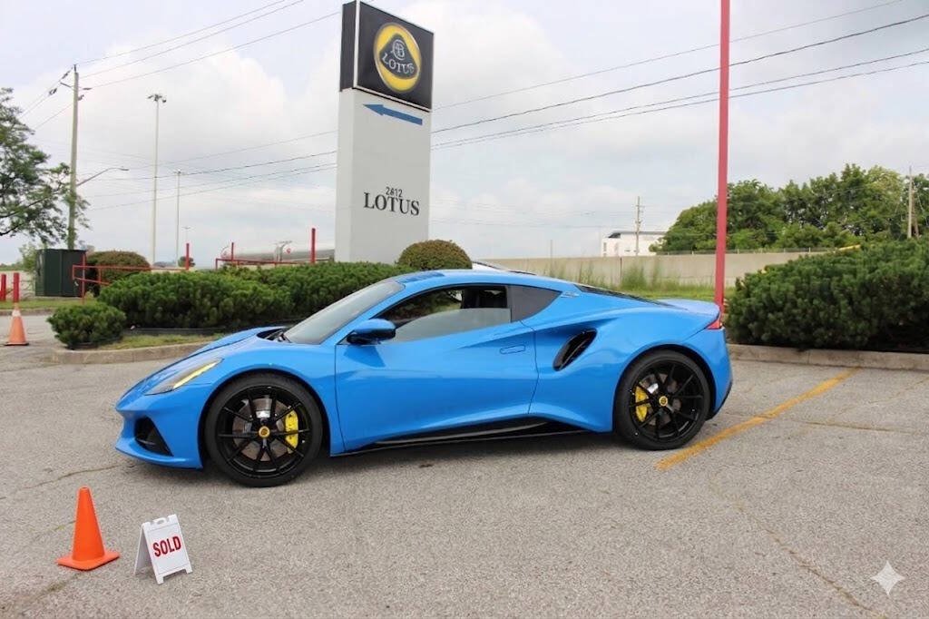 Coupe in United States 1 - 14595202