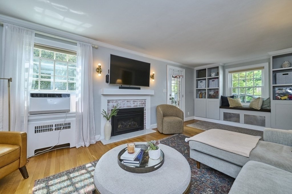 House in Wayland, Massachusetts, United States 4 - 18049664