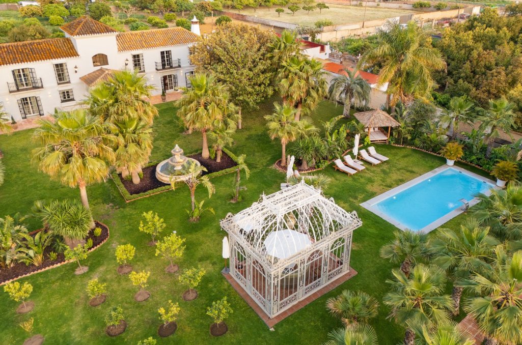 Villa in Marbella, Andalusia, Spain 2 - 18045025