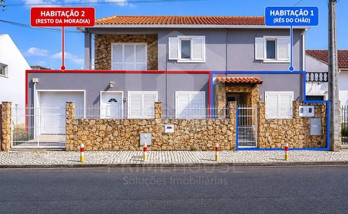 House in Quinta do Conde, Setubal, Portugal 1