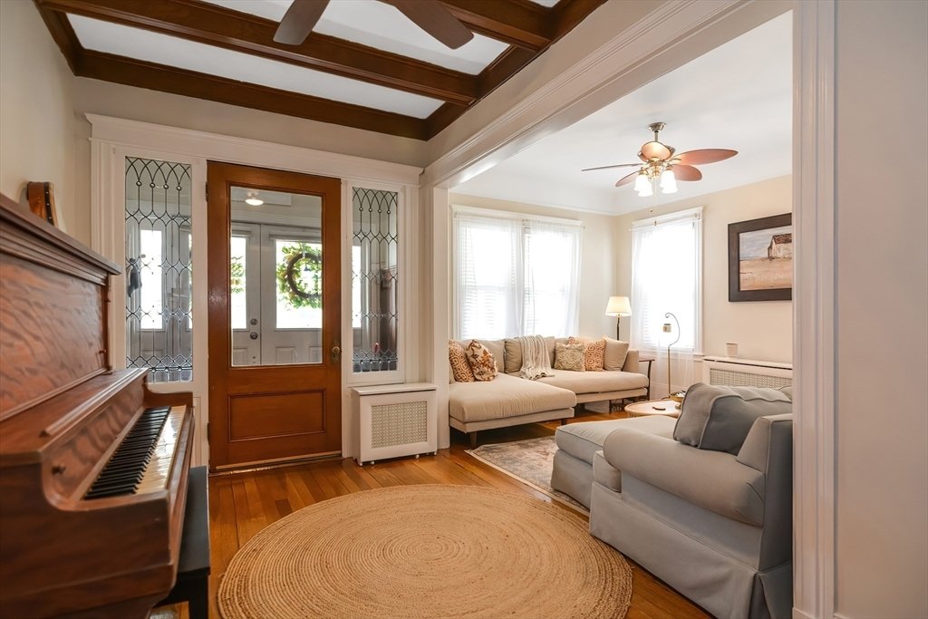 House in Lynn, Massachusetts, United States 1 - 18049655